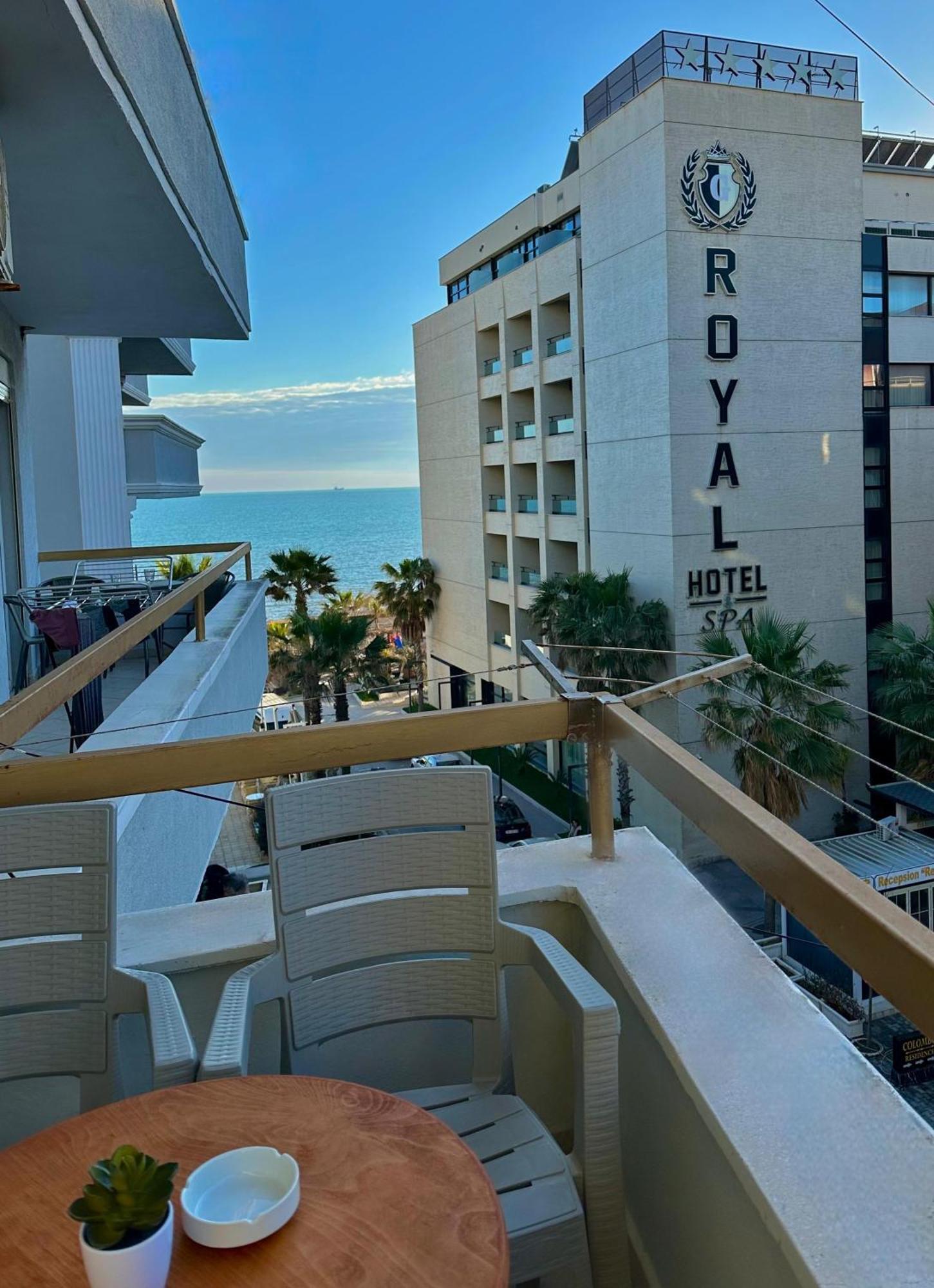 Sea View Apartament. Luxury Area In Durres Beach. Leilighet Eksteriør bilde