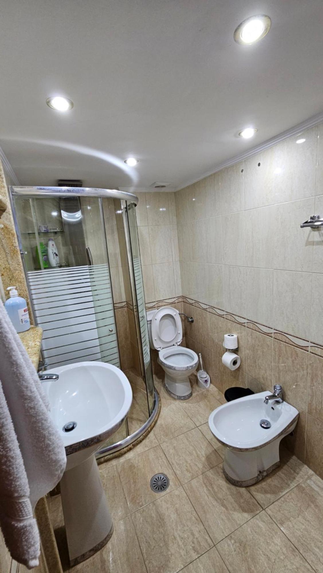 Sea View Apartament. Luxury Area In Durres Beach. Leilighet Eksteriør bilde